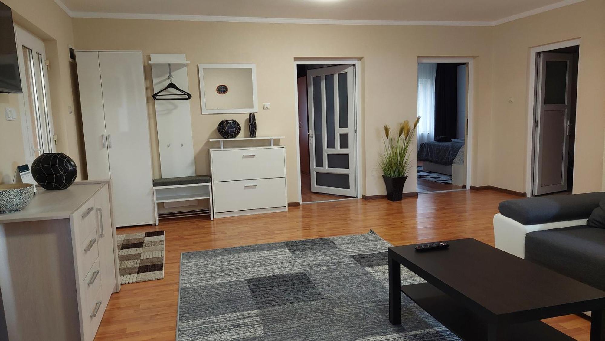 Casa Mario Apartman Nagyvárad Kültér fotó